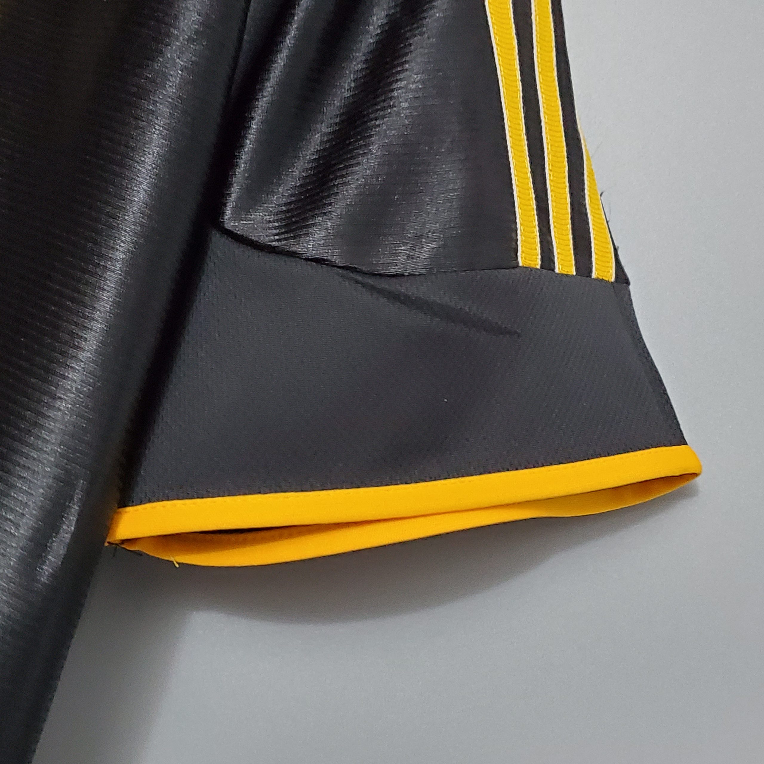 Camiseta Retro Real Madrid - Imagen 2