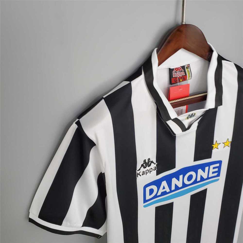 Camiseta Retro Juventus - Imagen 3