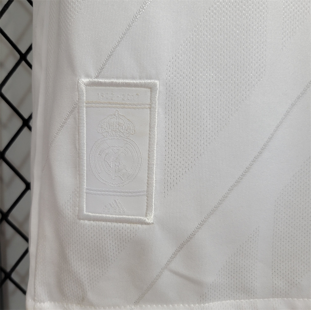 Camiseta Retro Real Madrid - Imagen 6