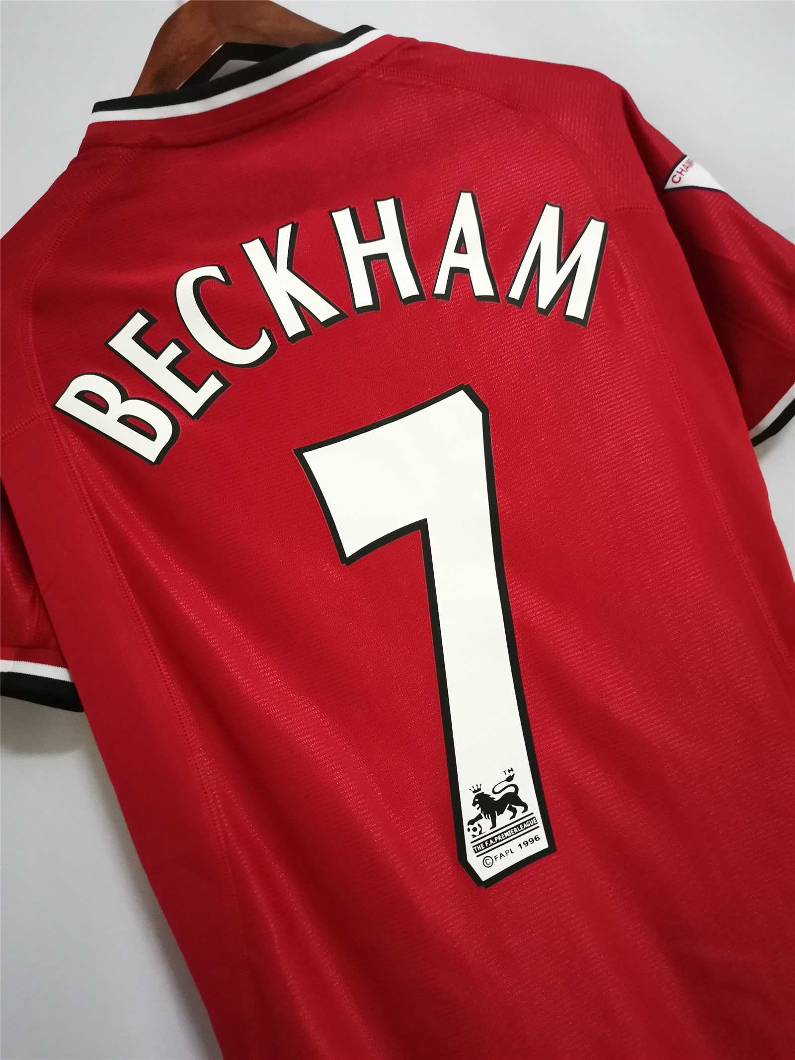 Camiseta Retro Manchester United - Imagen 5