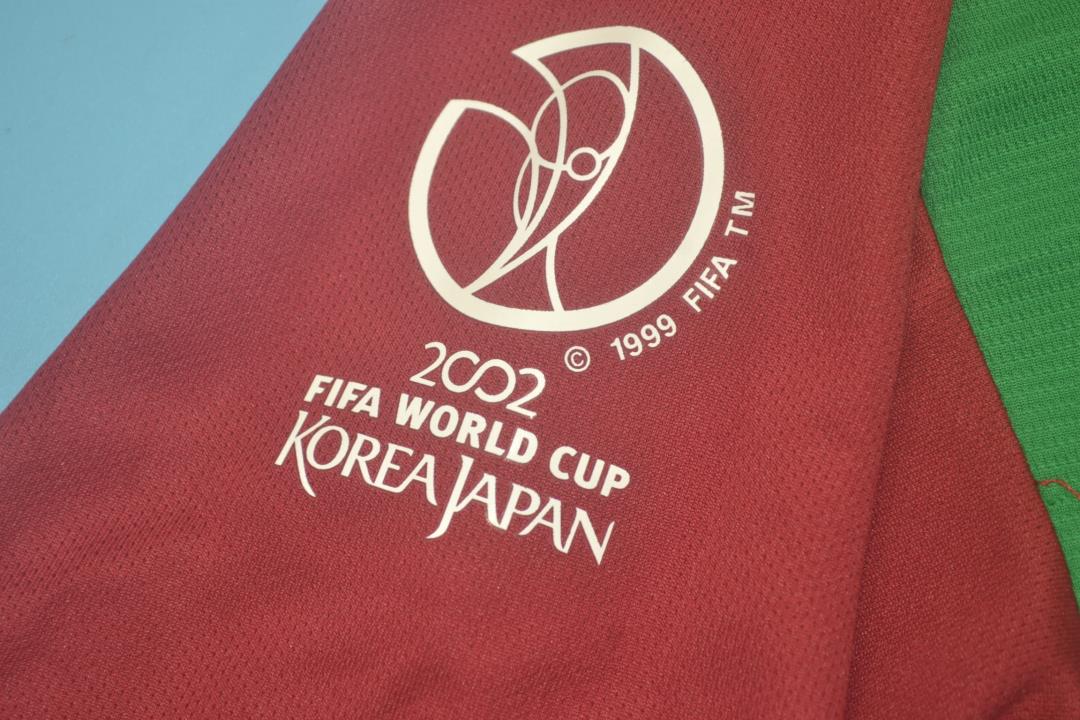 Camiseta Retro Portugal 2002 - Imagen 3